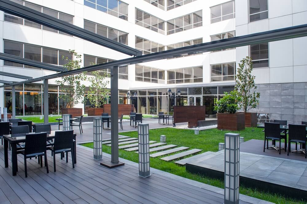 شرفة مرصوفة