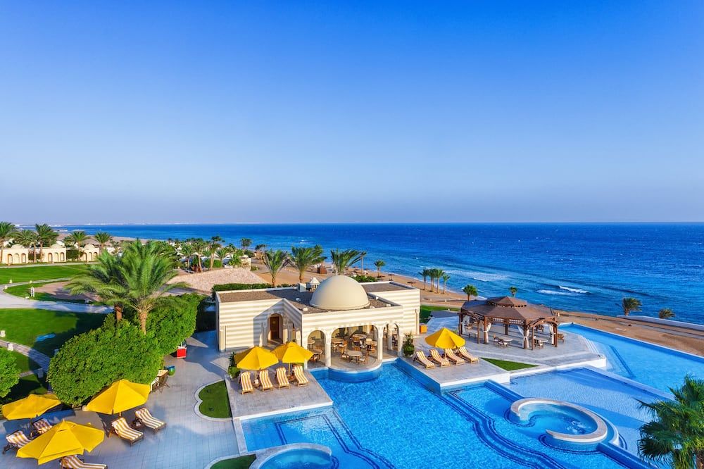 حوض السباحة صورة