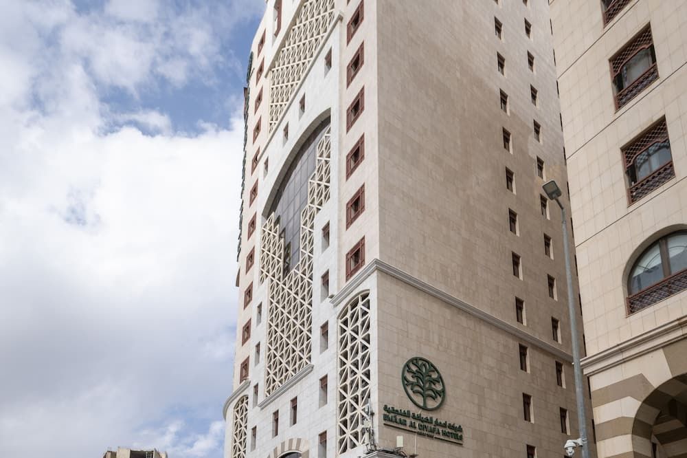 مبنى