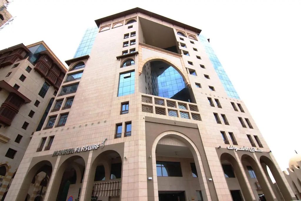 مبنى