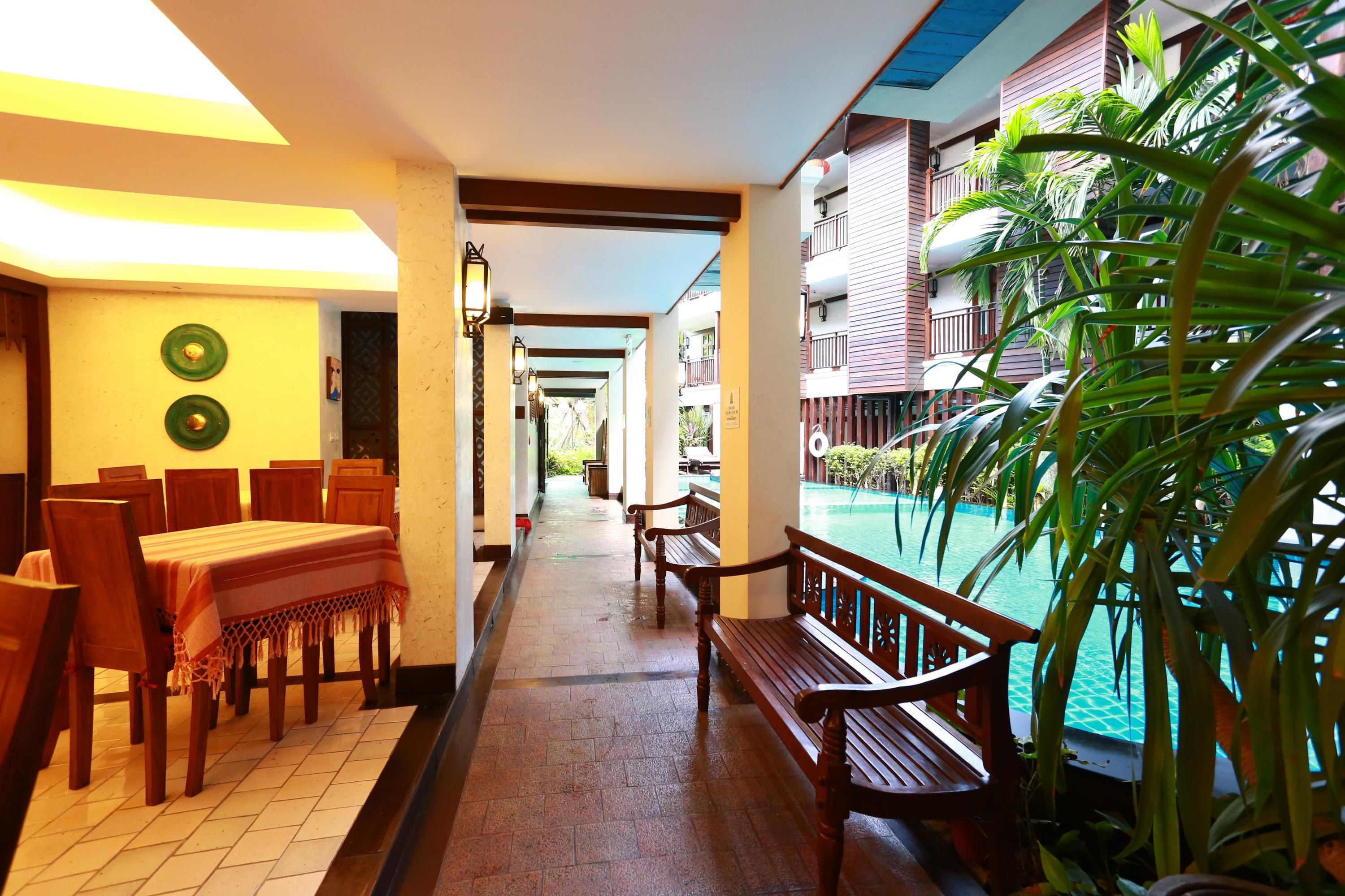 شرفة مرصوفة