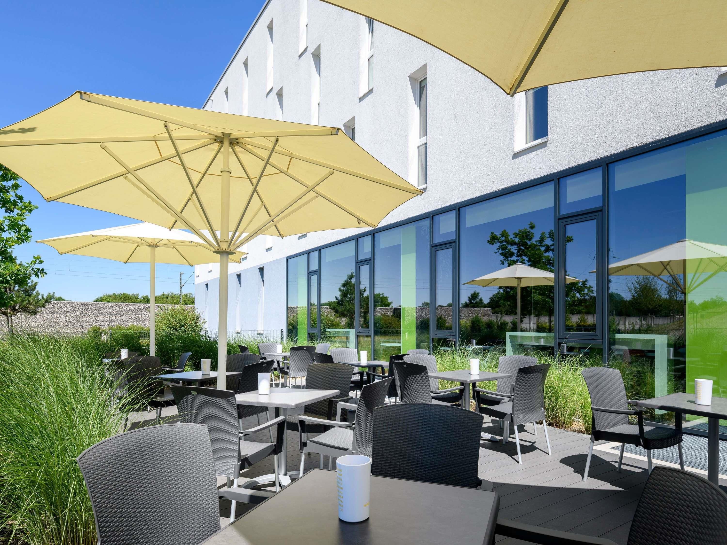 غرفة طعام صورة