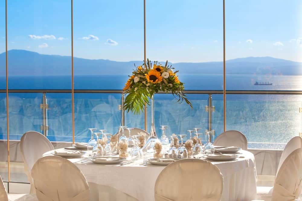 قاعة الولائم