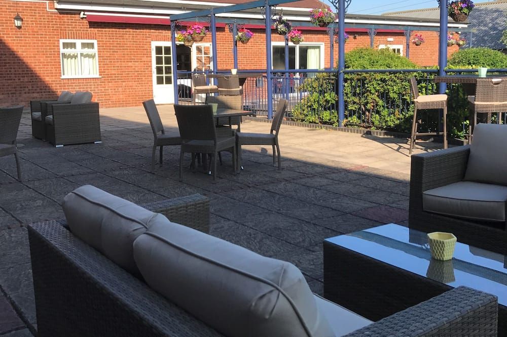 شرفة مرصوفة