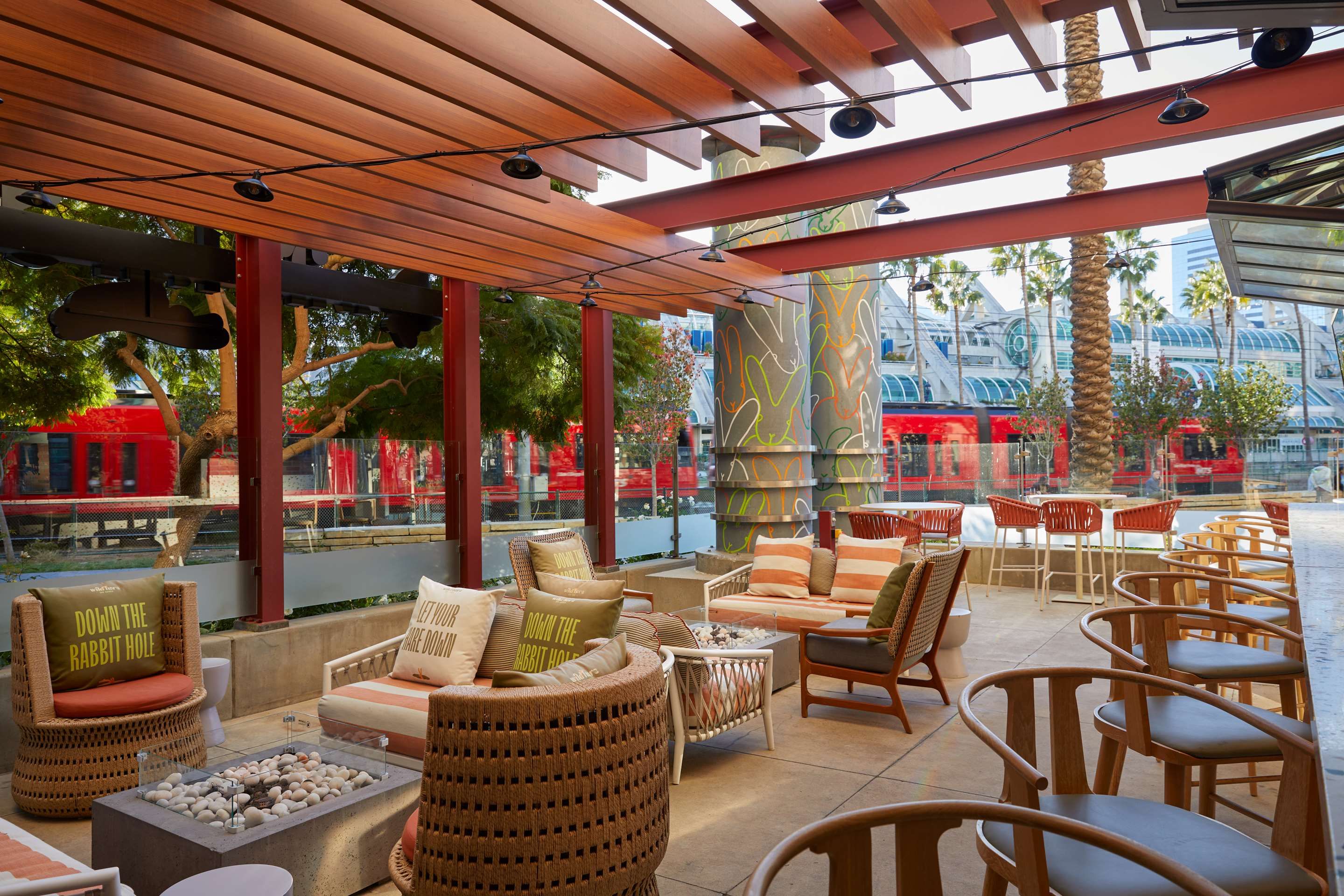 شرفة مرصوفة صورة