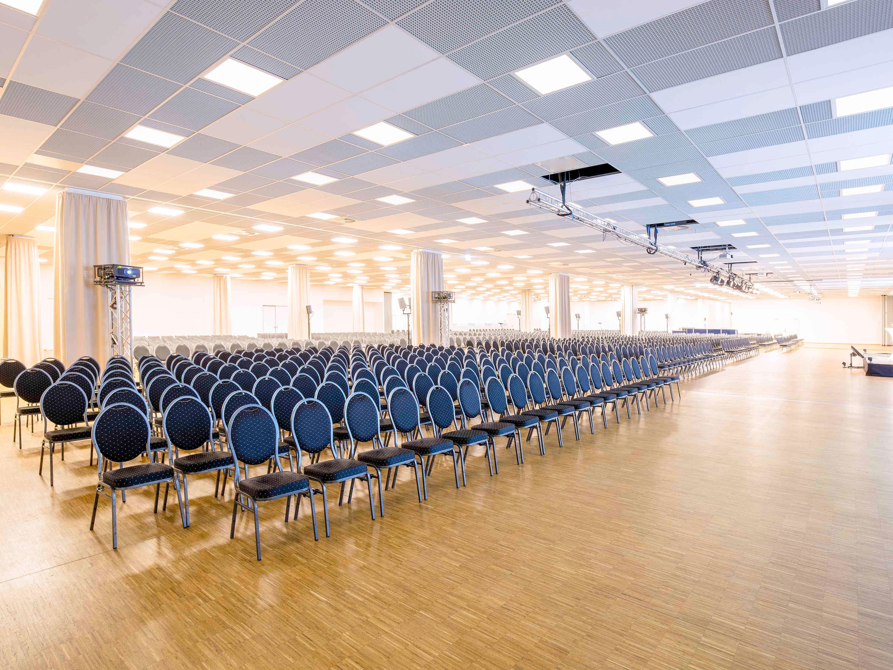 غرفة الاجتماعات