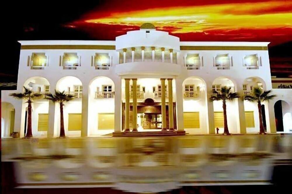 مبنى