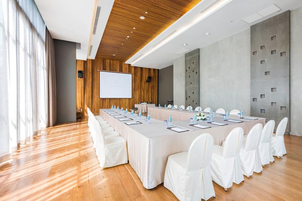 غرفة الاجتماعات