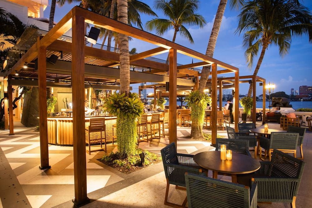 شرفة مرصوفة صورة