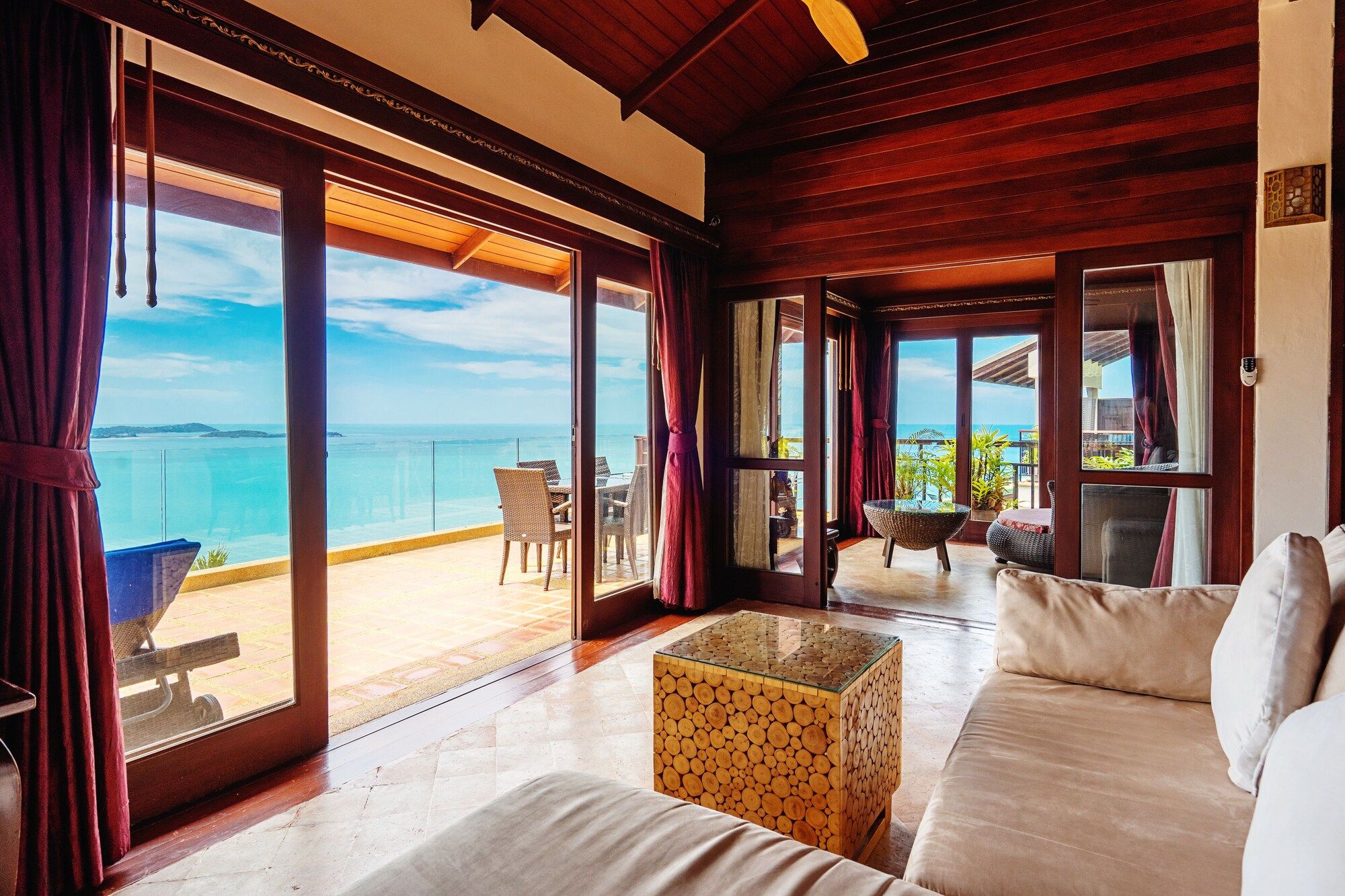 غرفة معيشة صورة