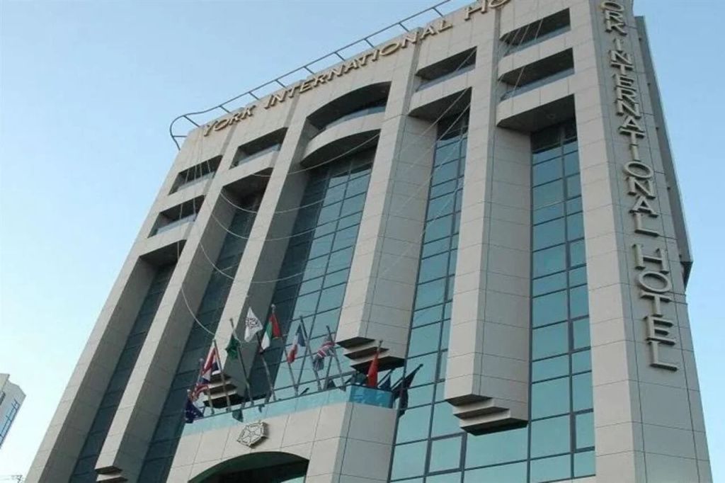 مبنى