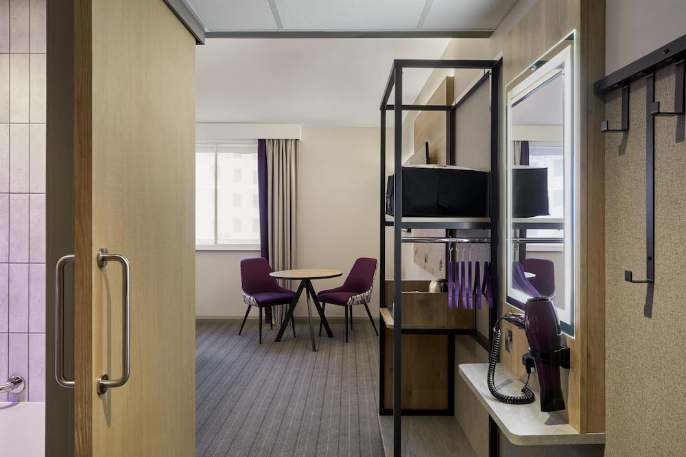 آخر