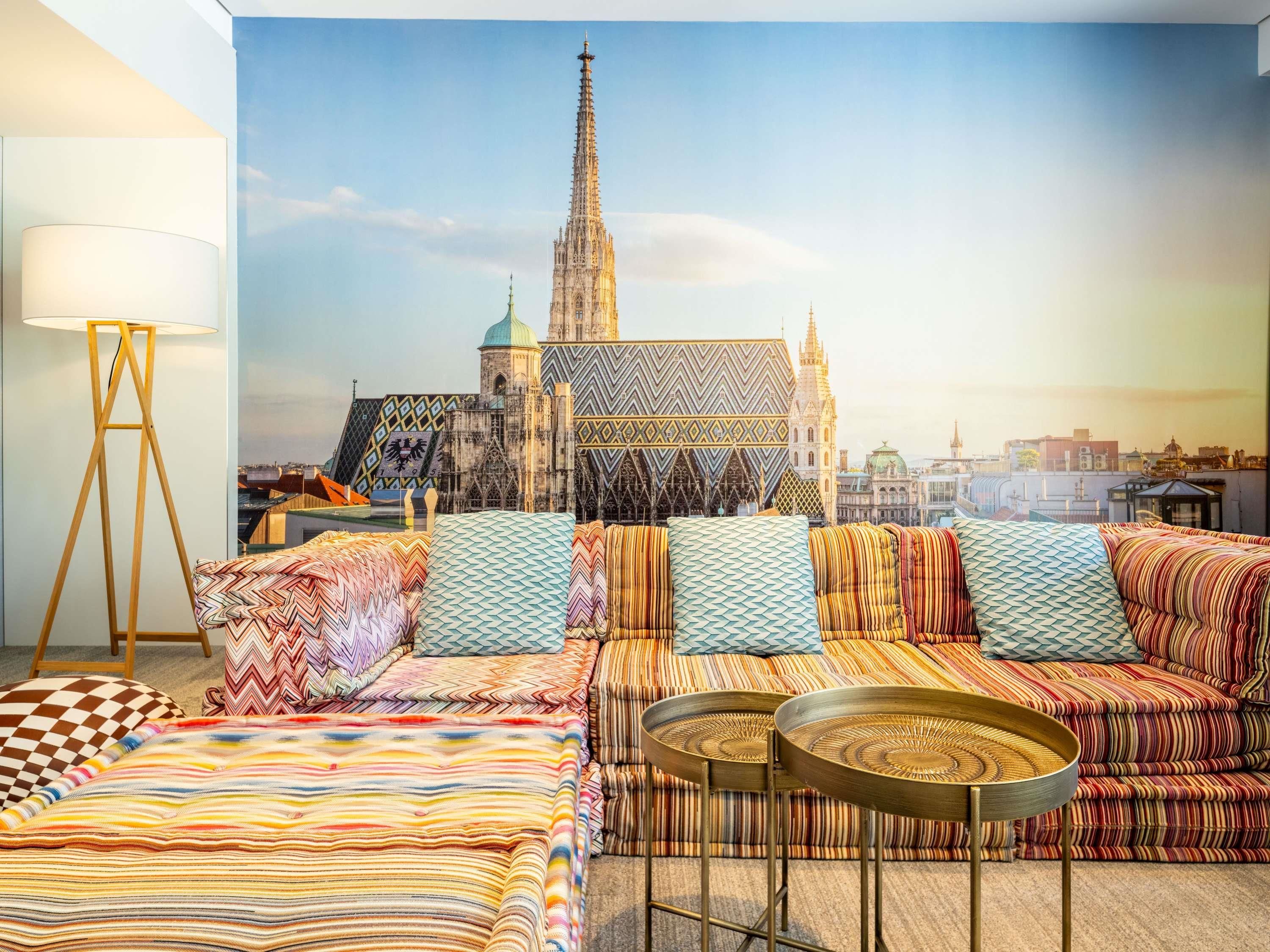 غرفة الاجتماعات