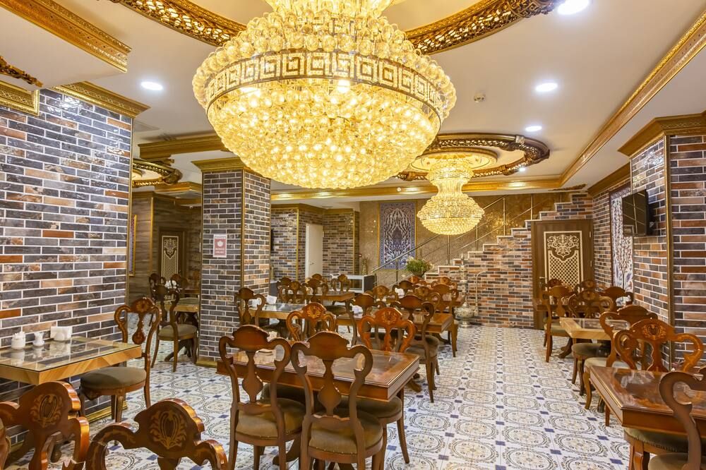 مطعم