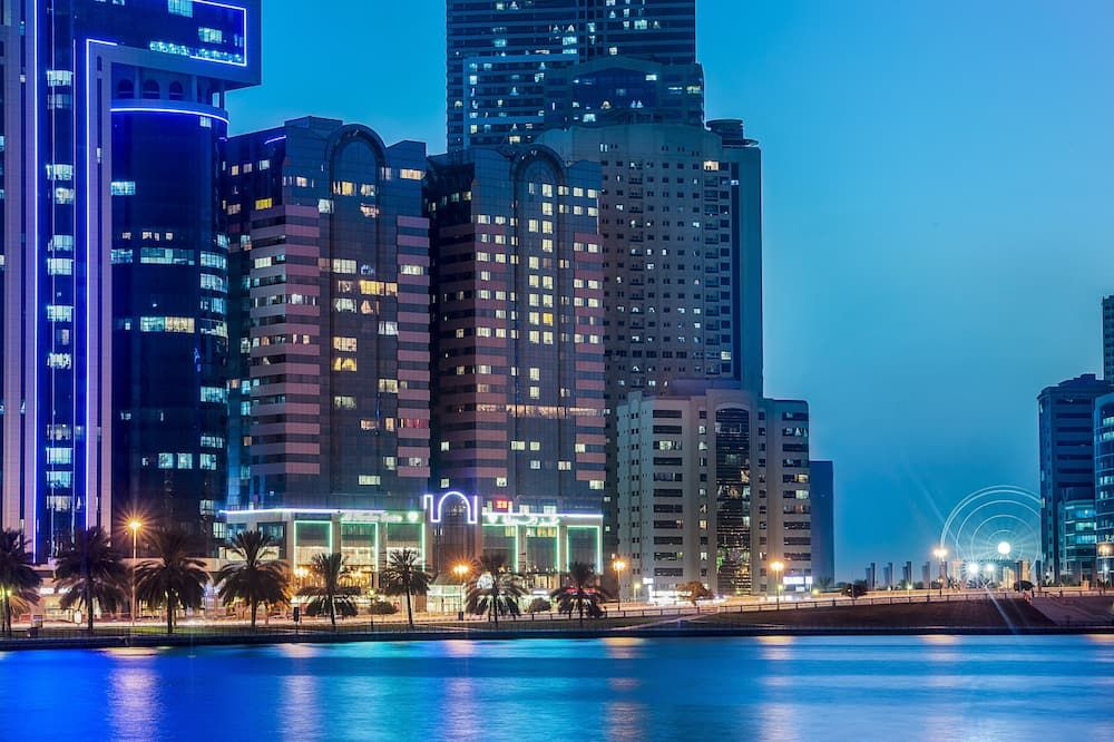 مبنى صورة