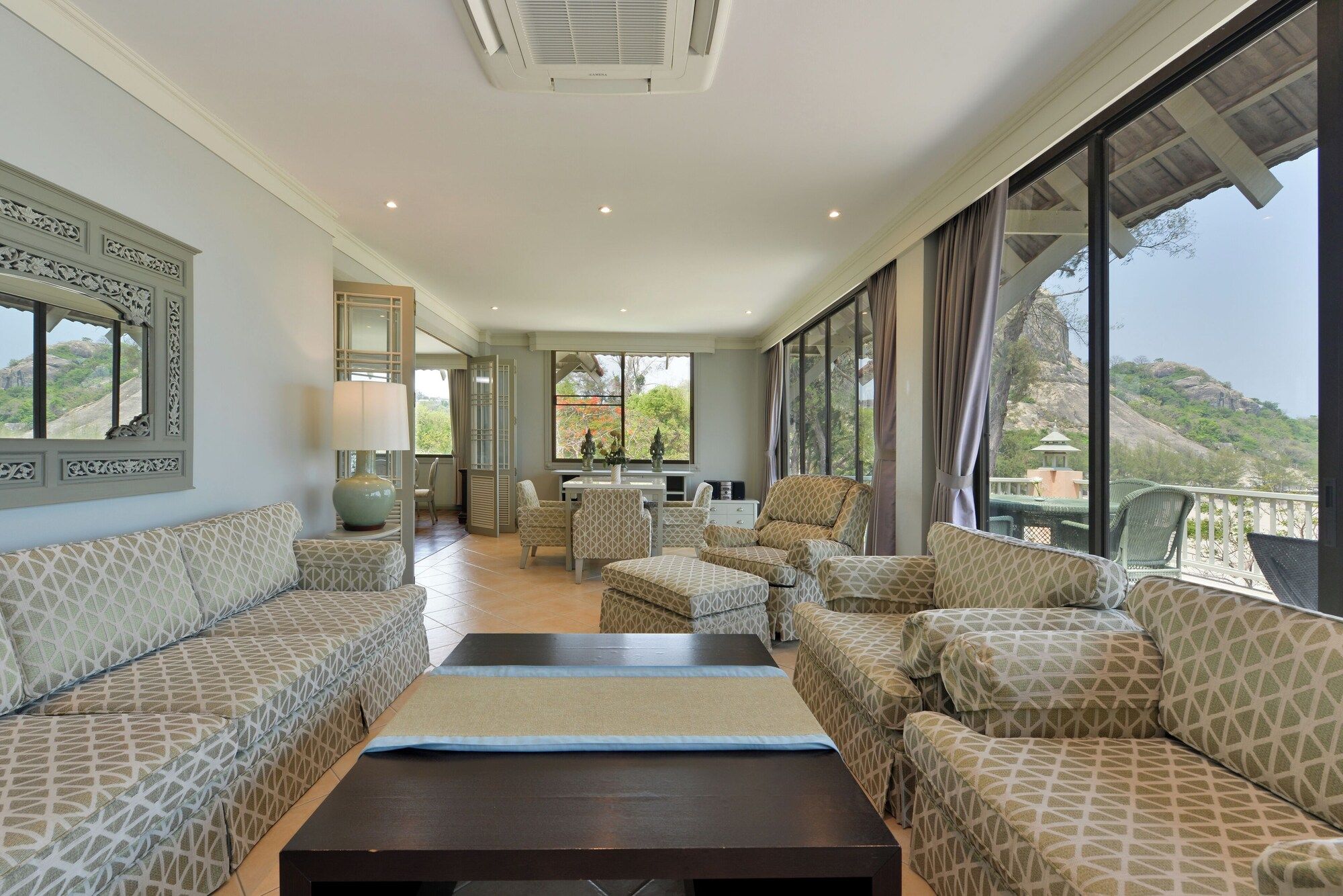 غرفة معيشة صورة