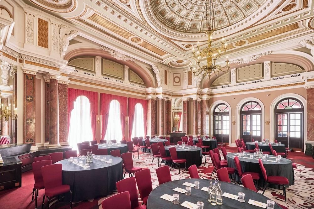 قاعة الولائم