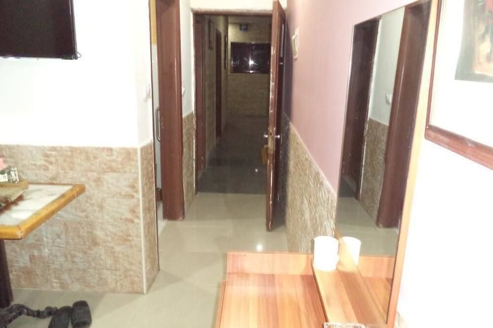 مدخل