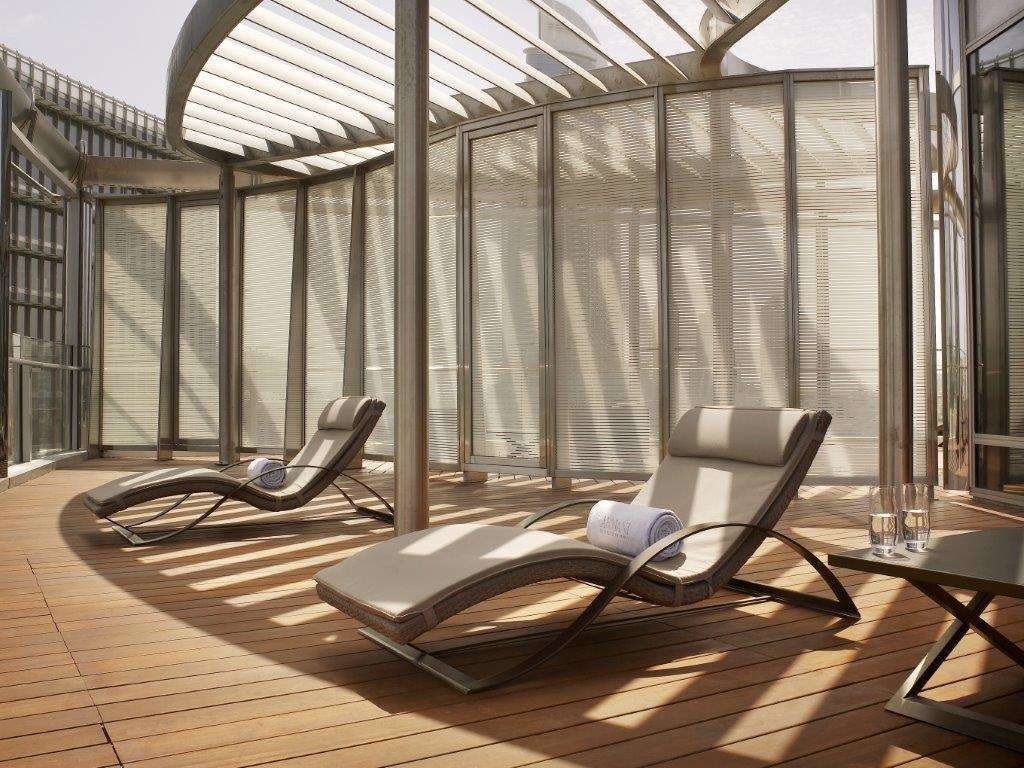 شرفة مرصوفة