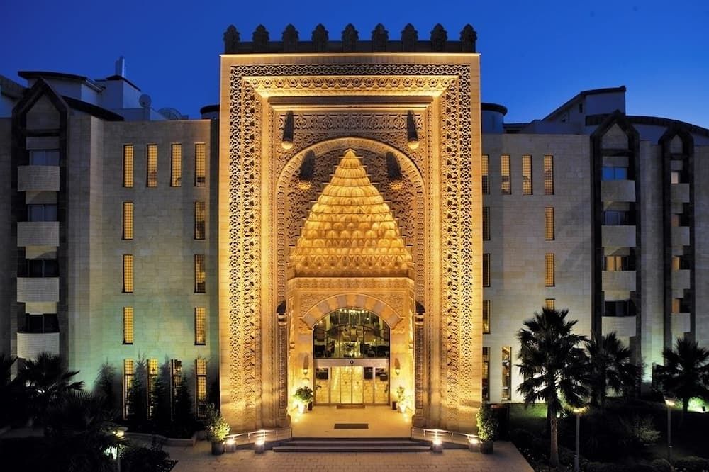 مبنى صورة
