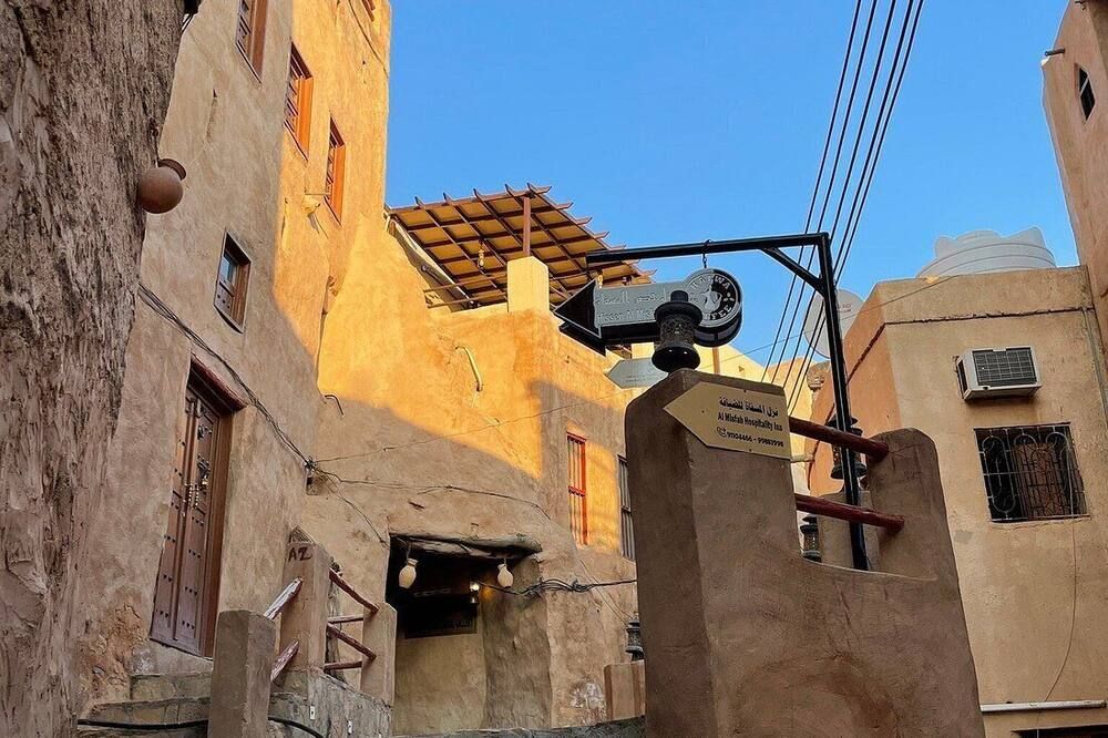 آخر