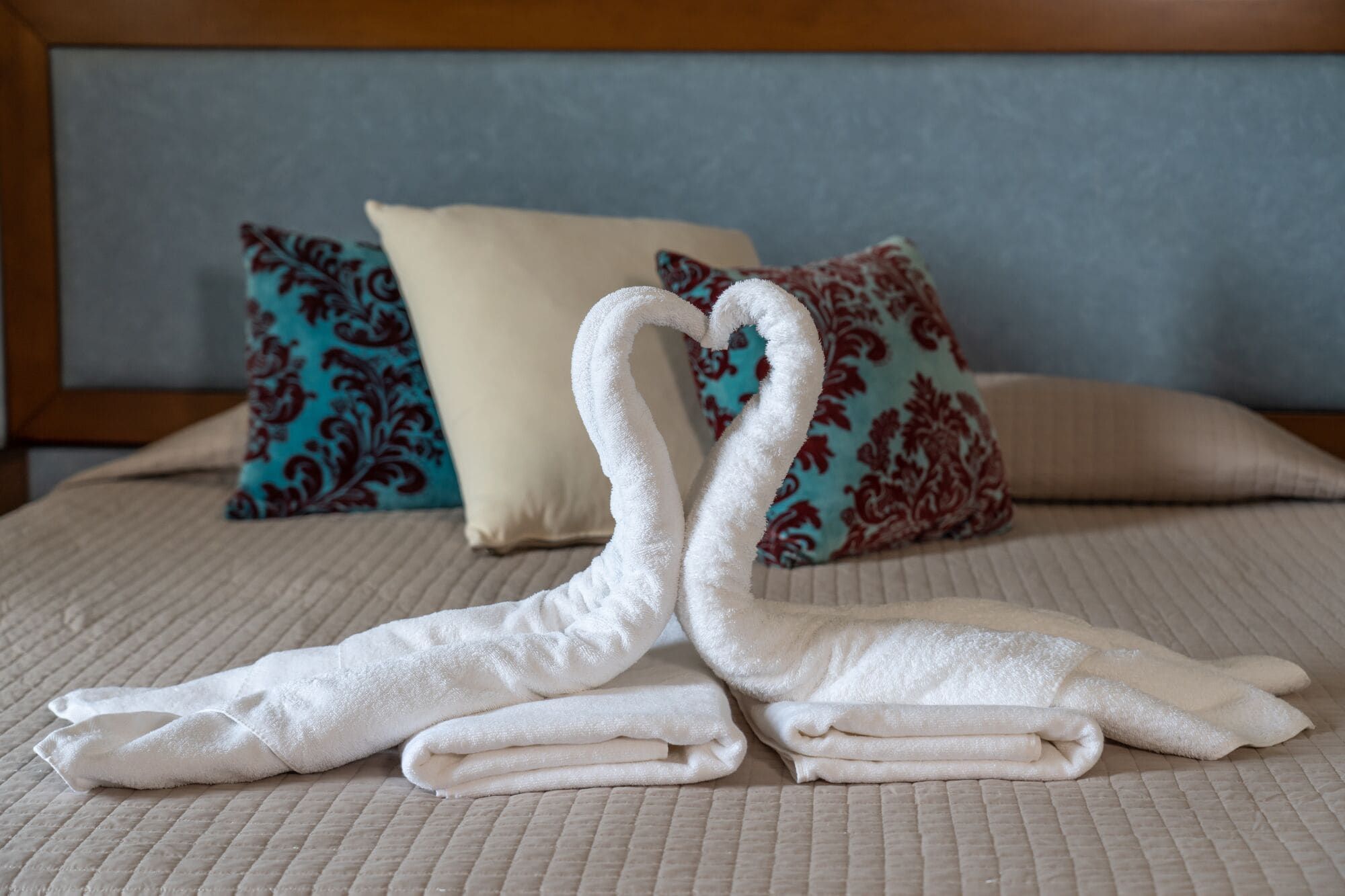 آخر