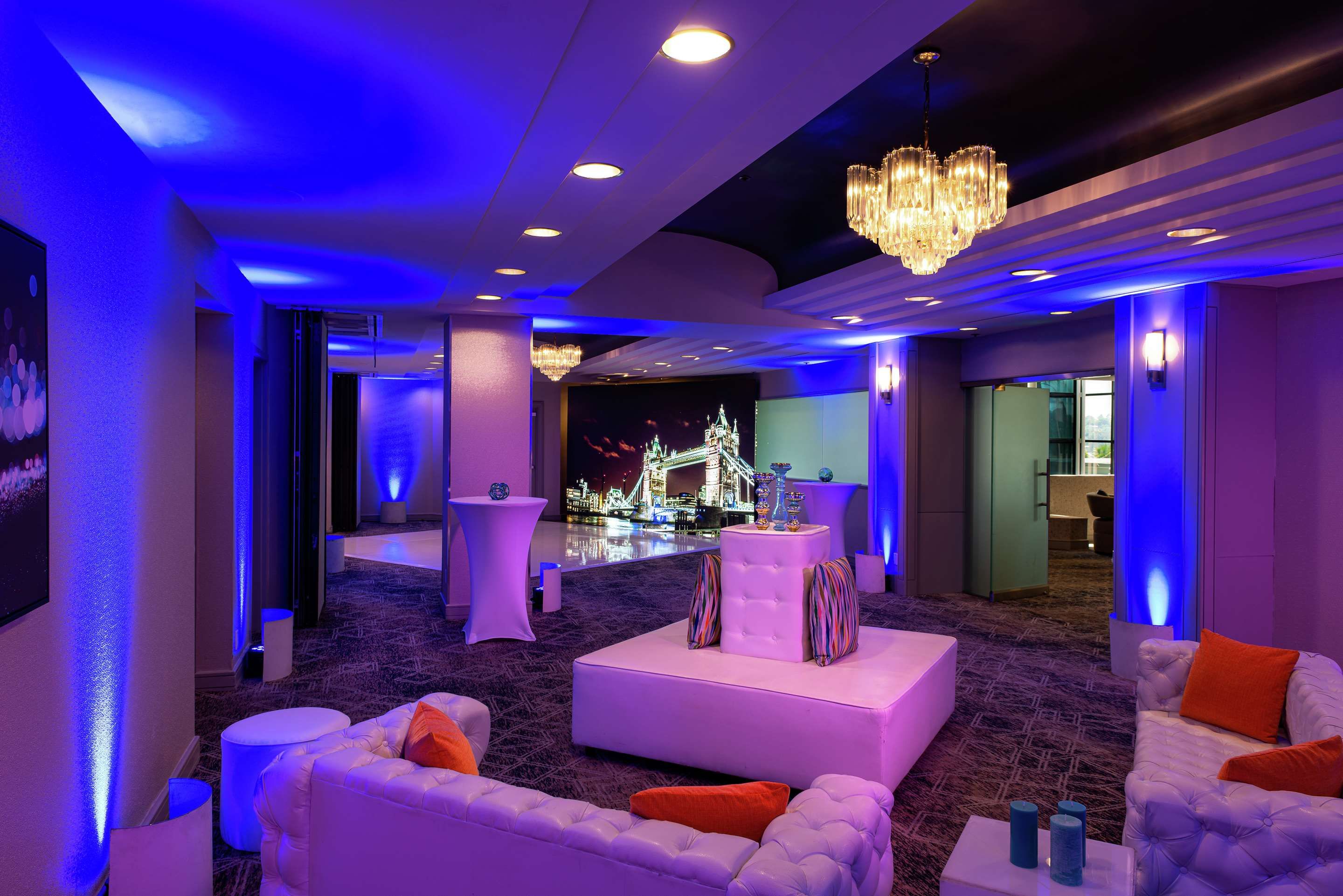 غرفة الاجتماعات