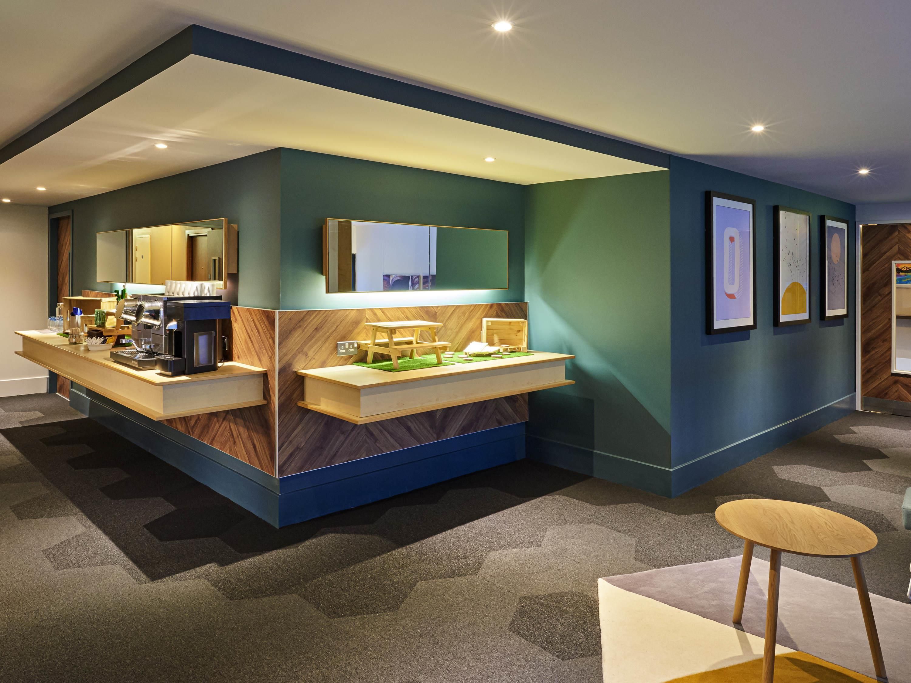 غرفة الاجتماعات