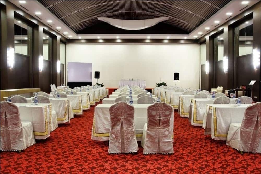 قاعة الولائم