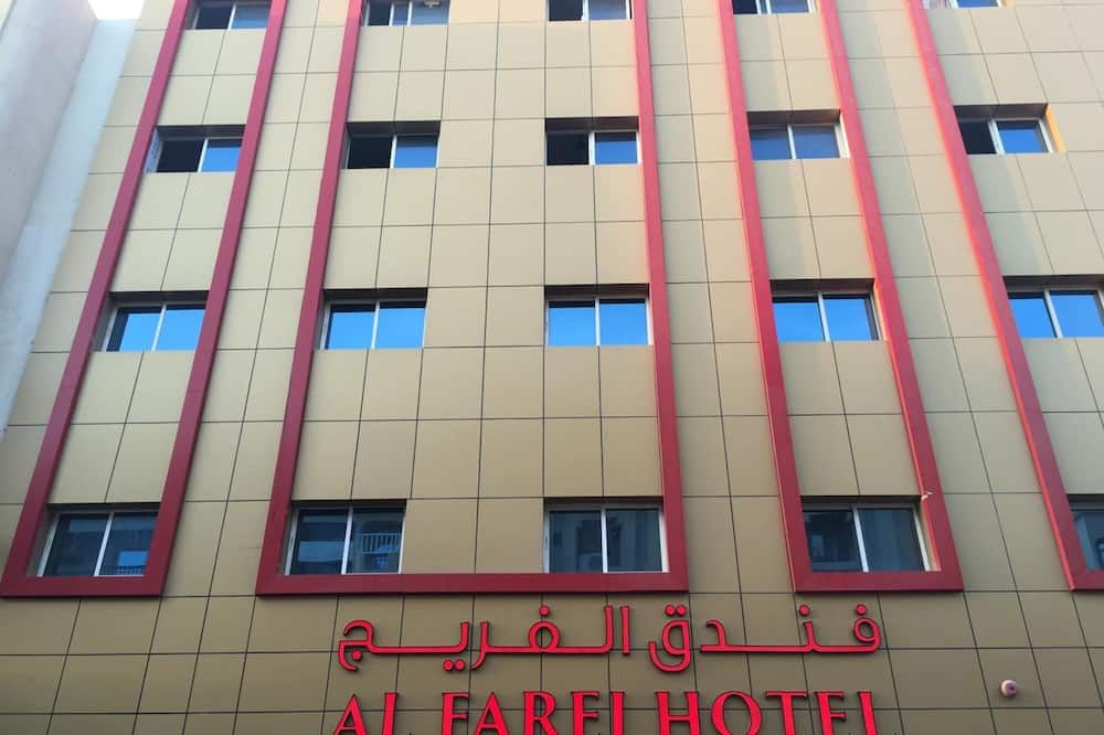 مبنى
