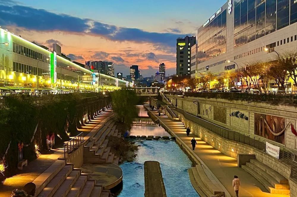 حوض السباحة صورة