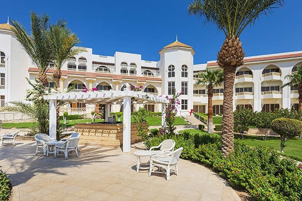 شرفة مرصوفة صورة