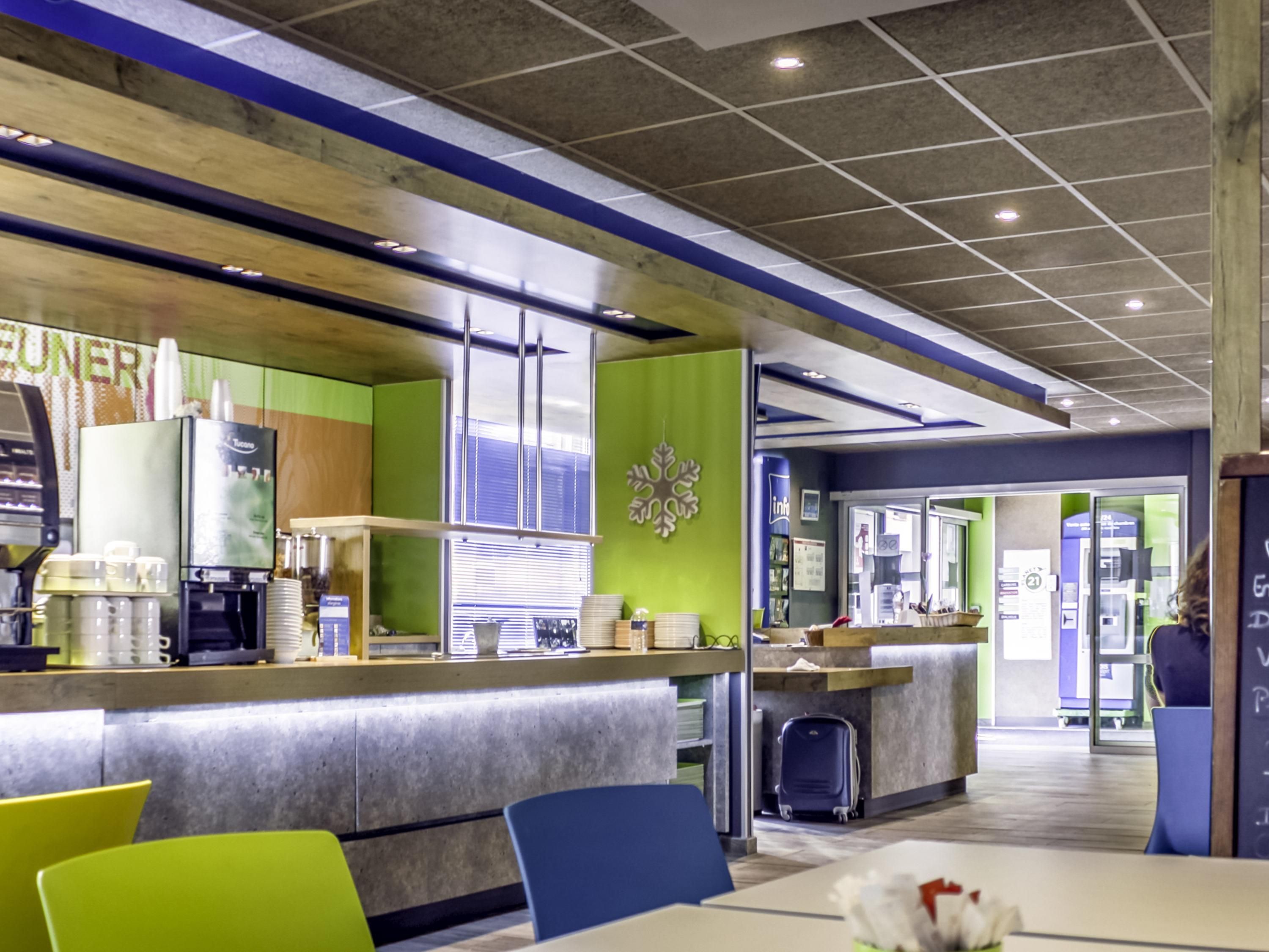 غرفة طعام صورة