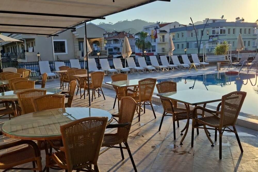 آخر