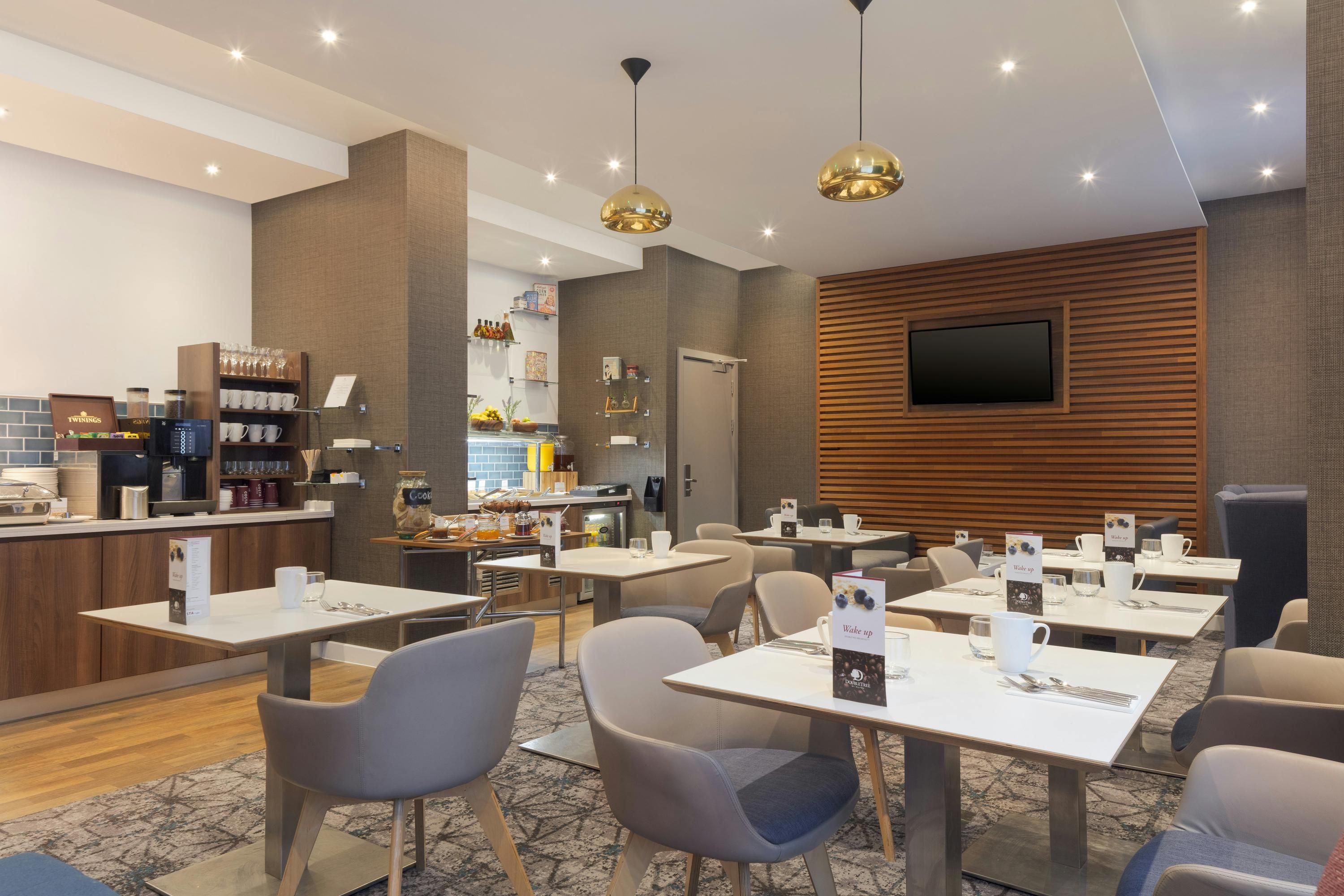 مطعم