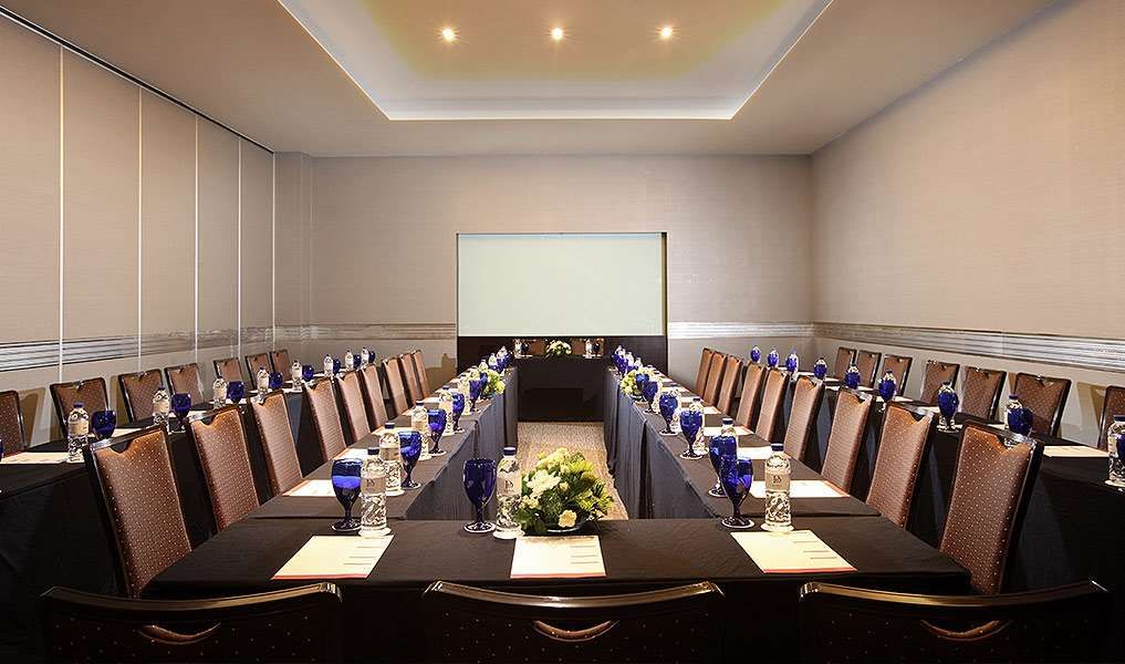 غرفة الاجتماعات