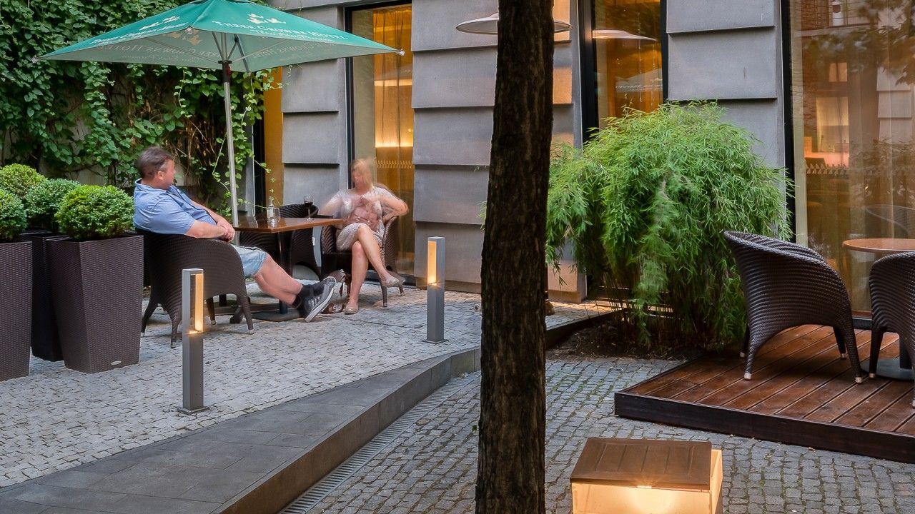 شرفة مرصوفة