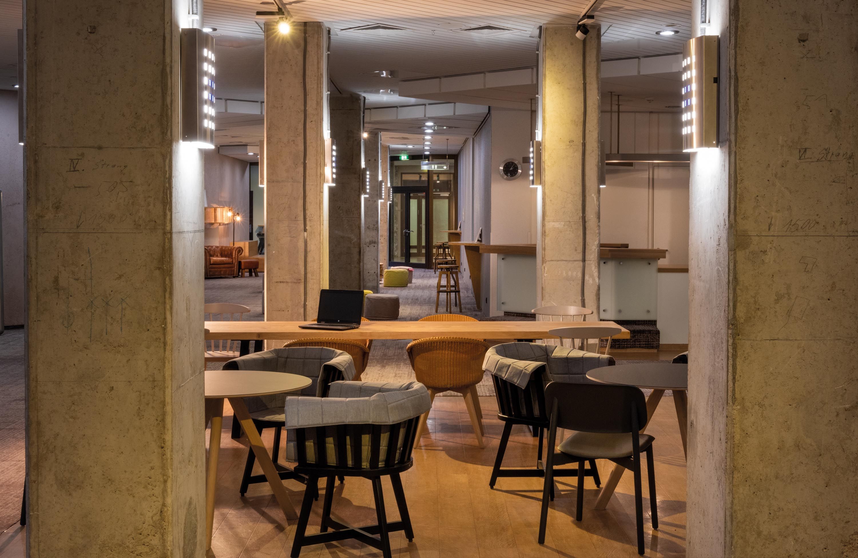 غرفة الاجتماعات