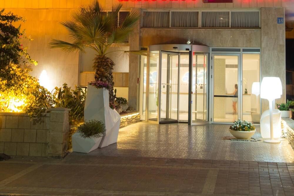 مبنى