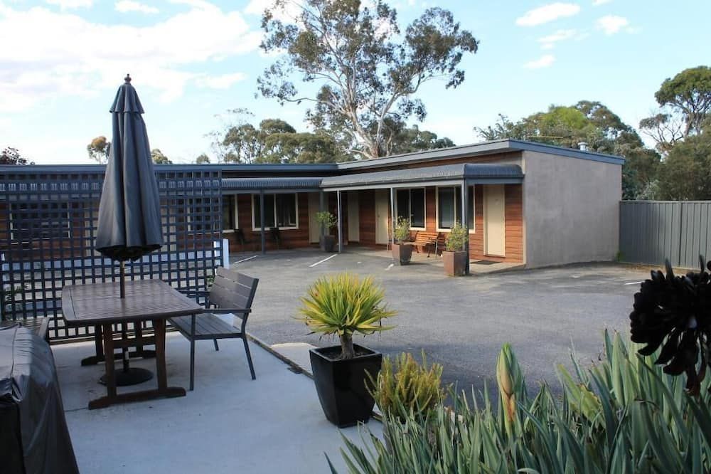 شرفة مرصوفة