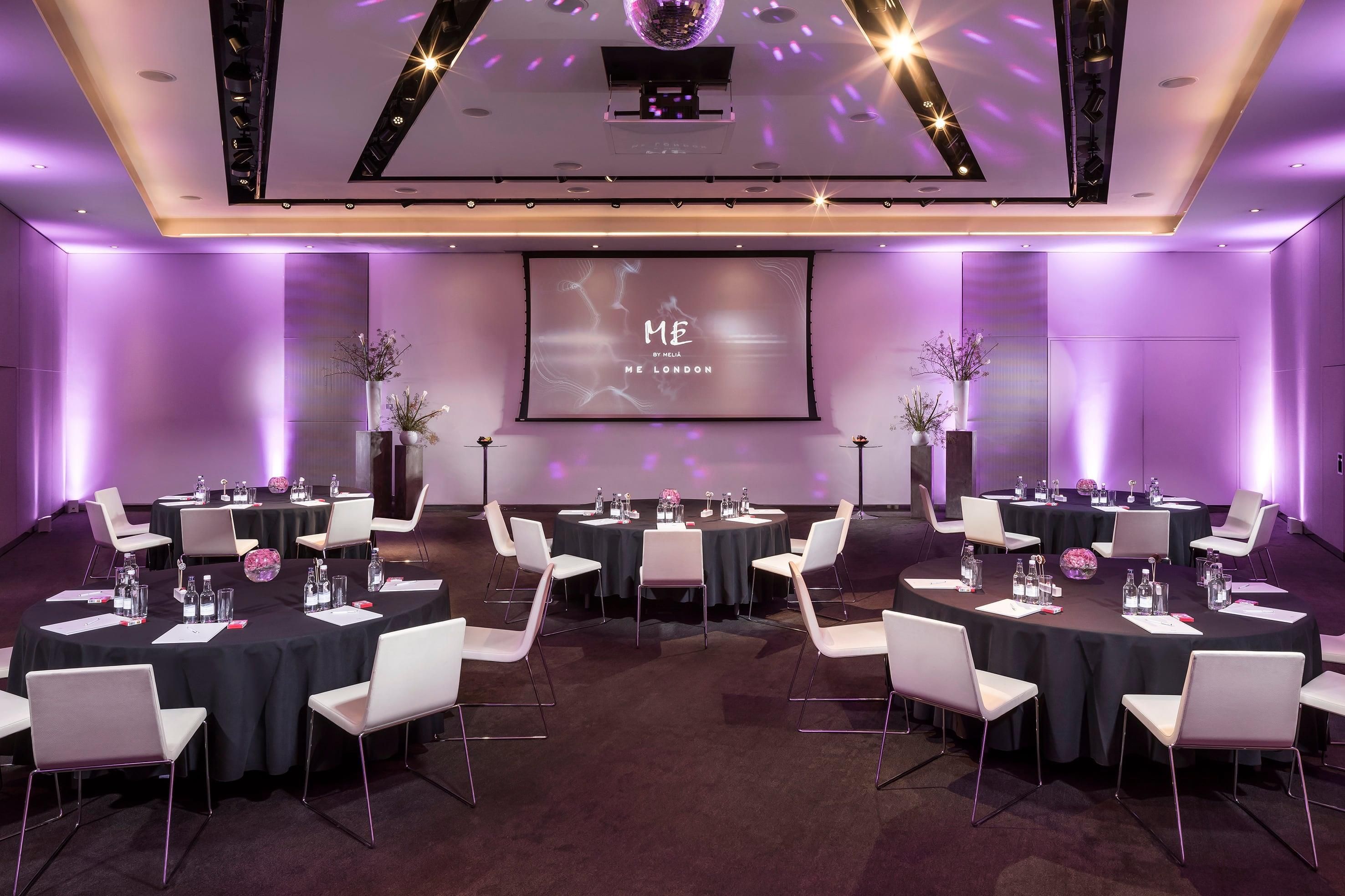 قاعة الولائم