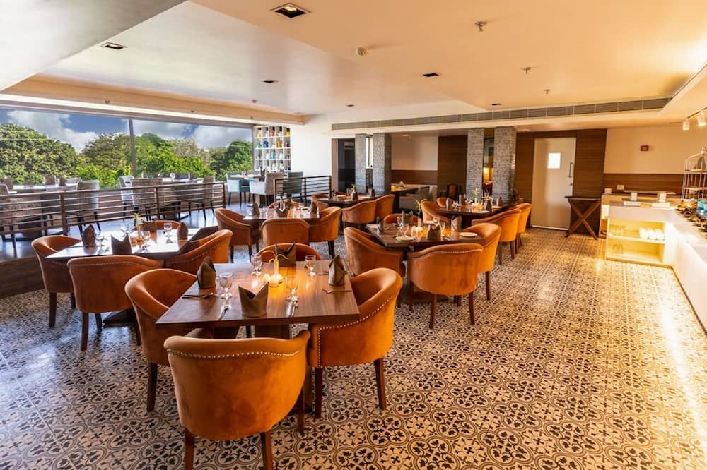 مطعم
