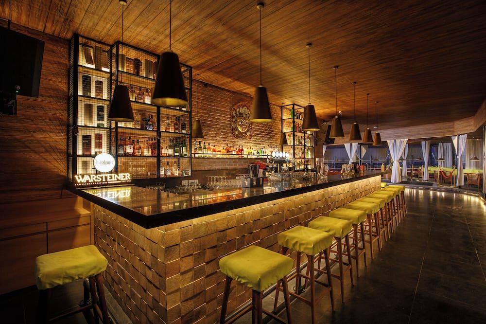 بار