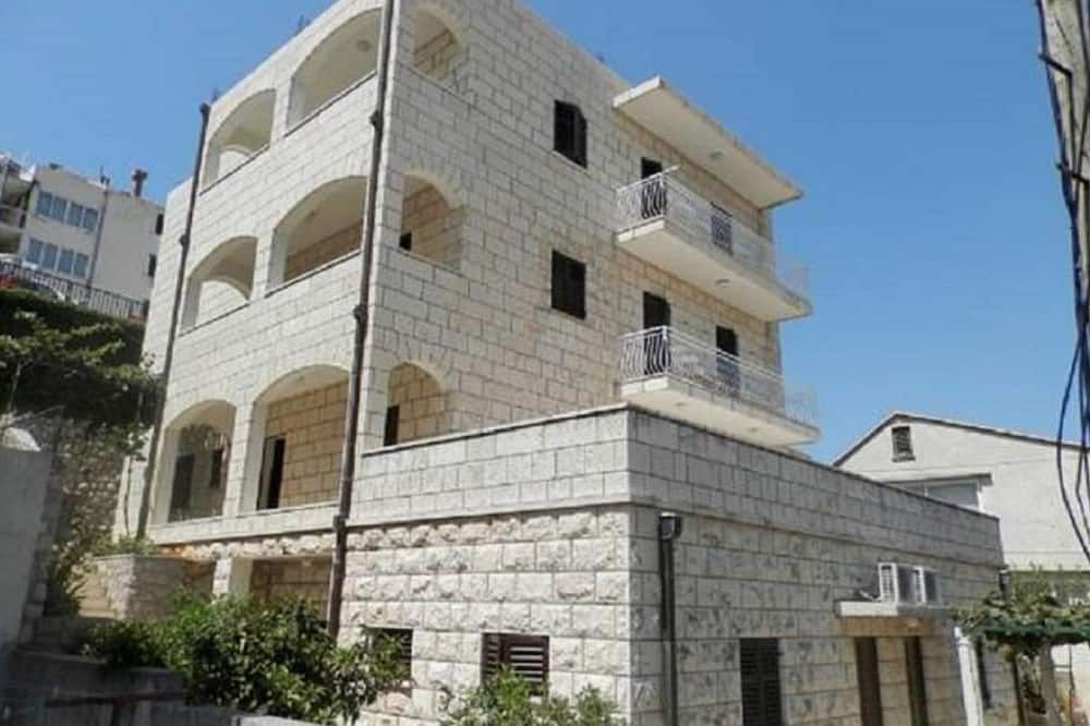 مبنى صورة