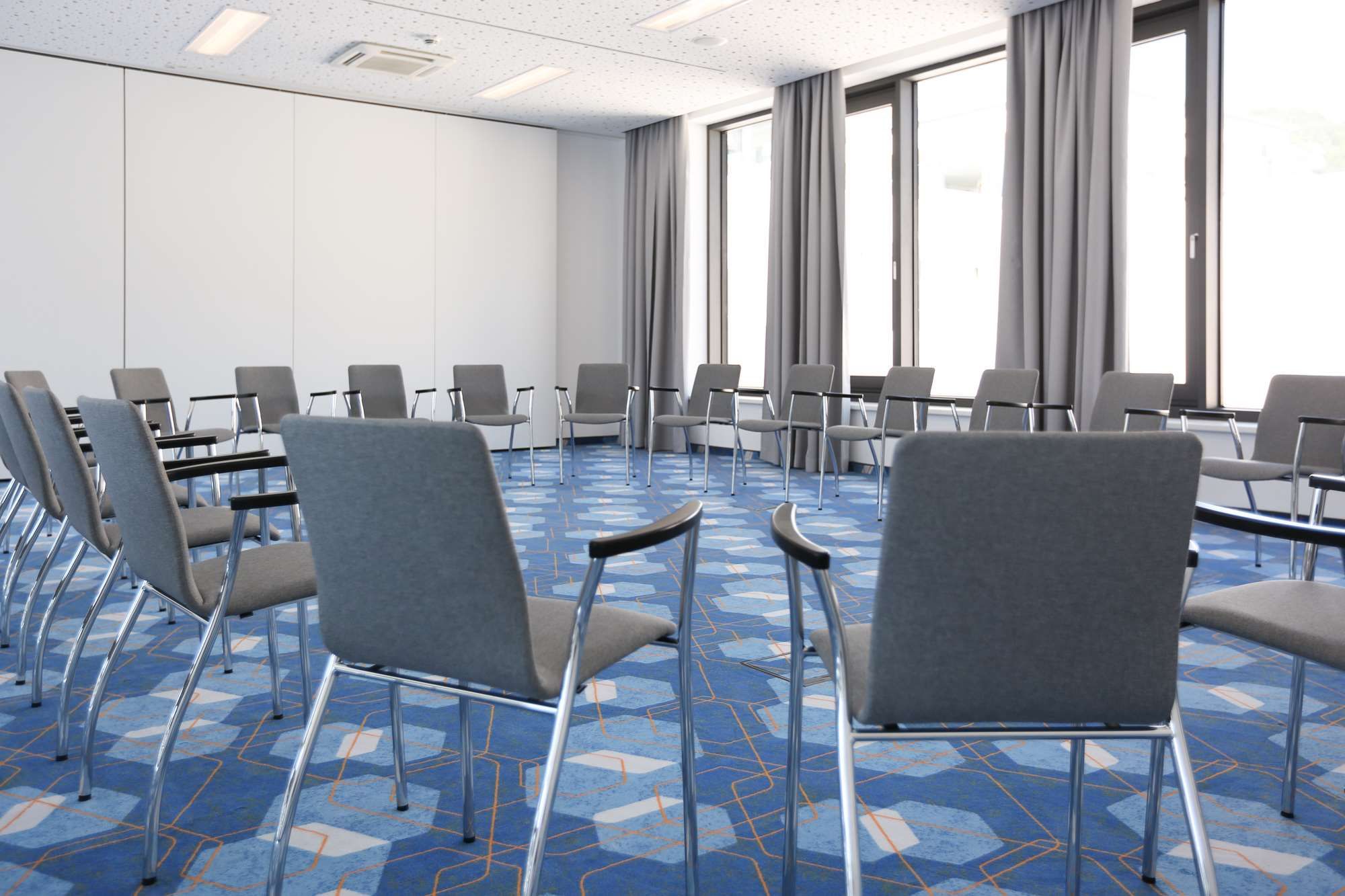 غرفة الاجتماعات