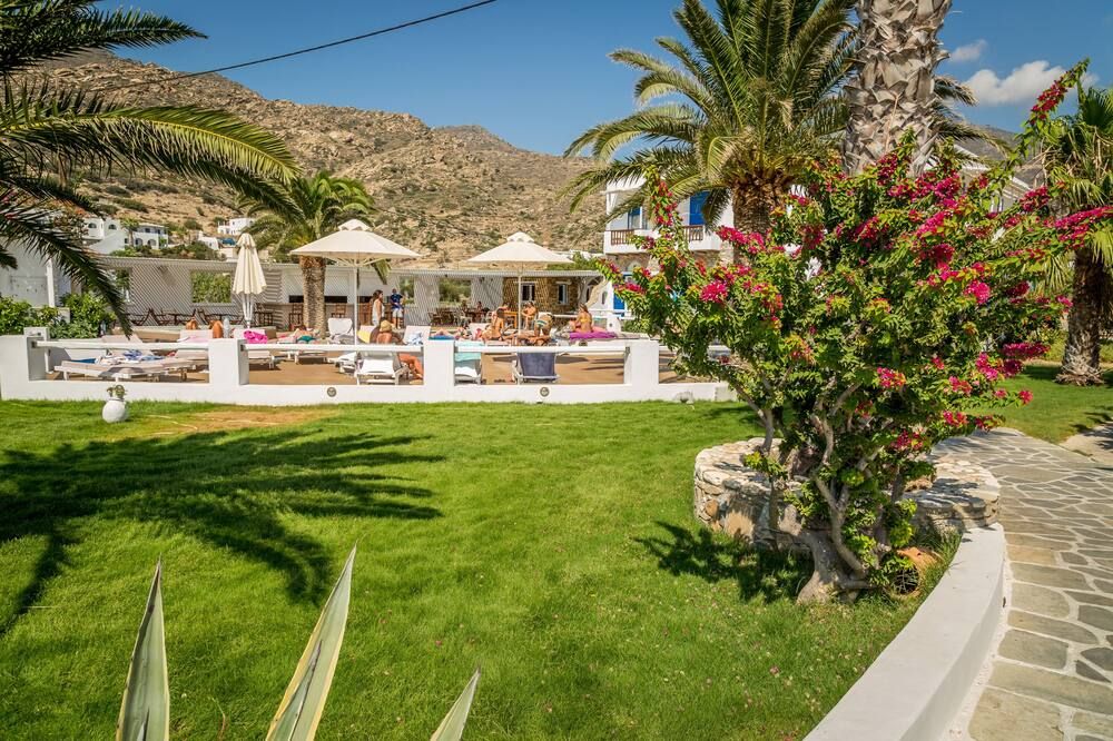 شرفة مرصوفة