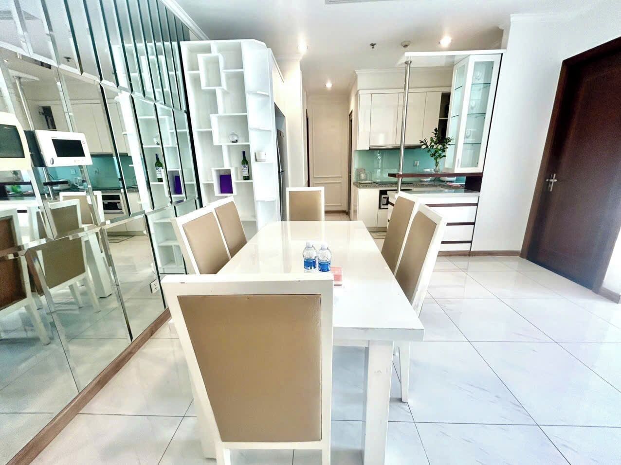 آخر