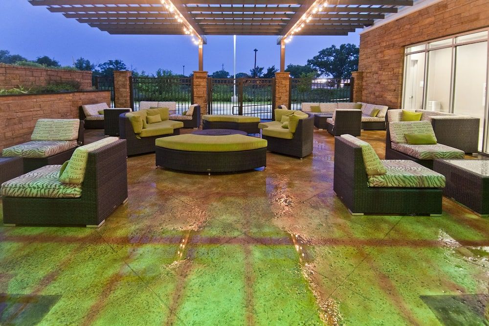 شرفة مرصوفة صورة