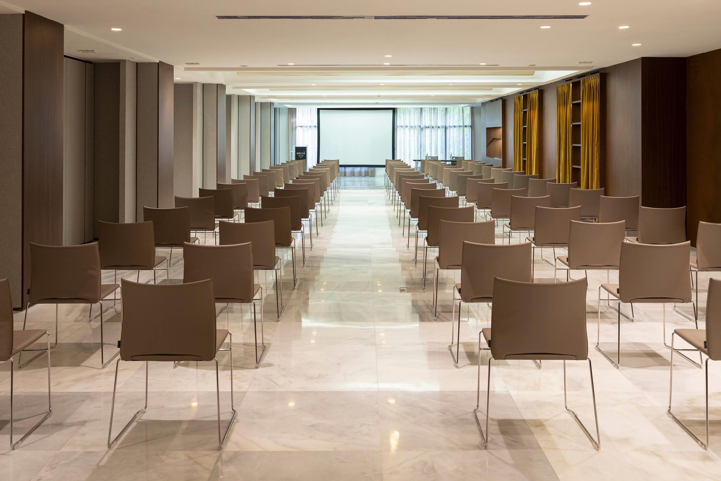 غرفة الاجتماعات