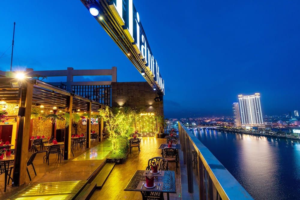 شرفة مرصوفة